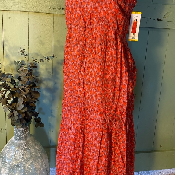 Gorgeous NWT Joie Maxi Dress - Picture 8 of 16